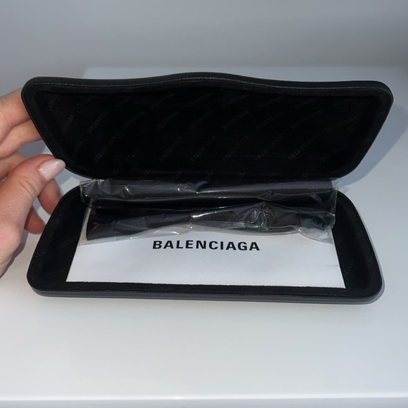 Balenciaga sunglasses main image 5